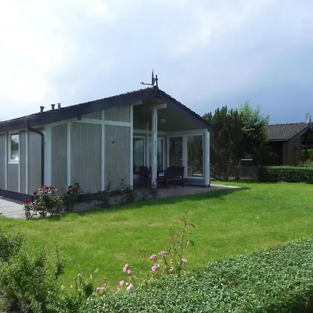 B4 Direkt Am Binnensee- Seeblick By Interhome