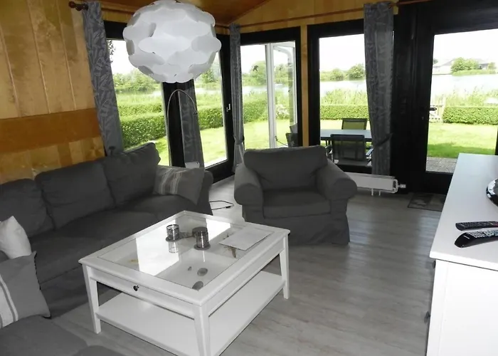 Σπίτι διακοπών B4 Direkt Am Binnensee- Seeblick By Interhome Grosswurden